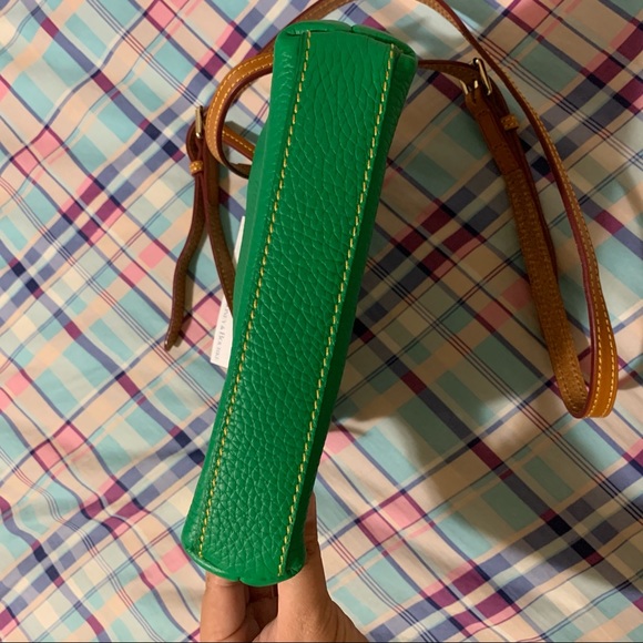 NWT Dooney & Bourke Letter Carrier in Green - Picture 6 of 7
